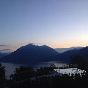 https://il-roccolo-di-pradello.it-lombardy.com