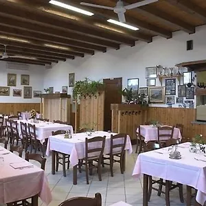 https://agriturismo-la-chioccia.hotelinveneto.com